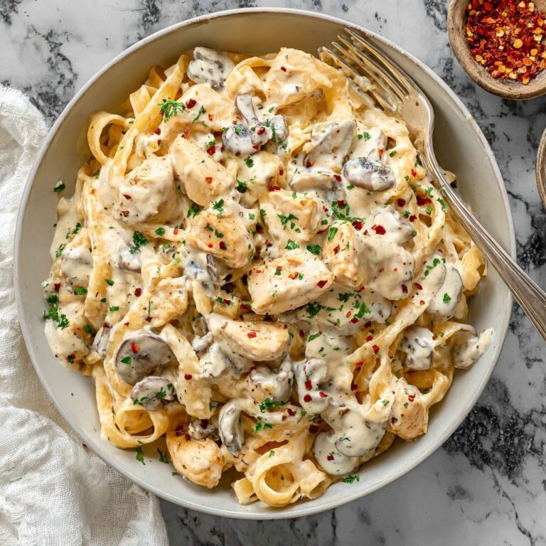 Chicken and Mushroom Pasta in Creamy Sauce Recipe